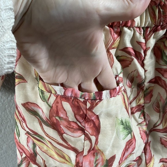 Lovers + Friends Bosworth Romper Floral Off Shoulder Long Sleeve beige Emory - Picture 10 of 16